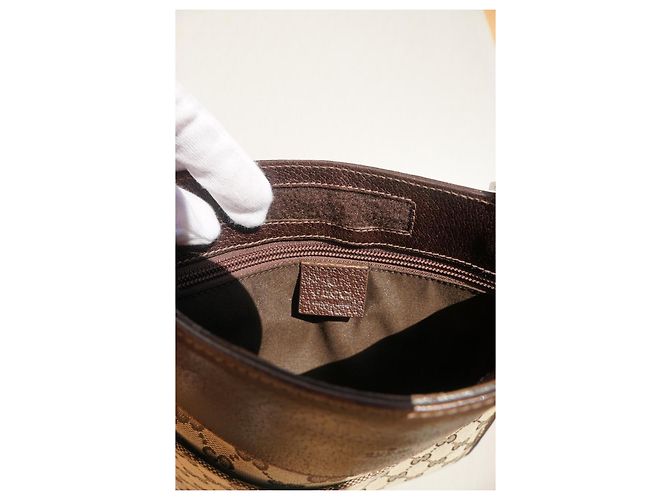 Borsa a tracolla Gucci GG in tela e pelle Marrone chiaro Marrone scuro - vista 10