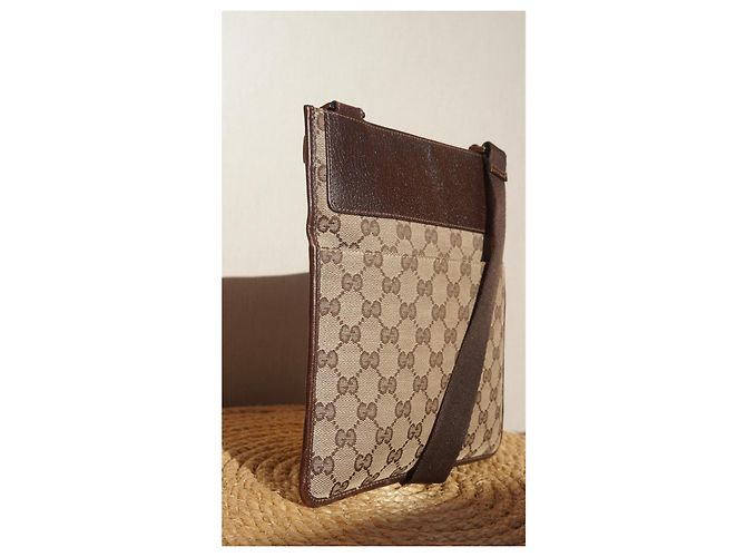 Borsa a tracolla Gucci GG in tela e pelle Marrone chiaro Marrone scuro - vista 4