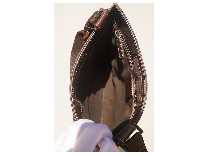 Borsa a tracolla Gucci GG in tela e pelle Marrone chiaro Marrone scuro - vista 8