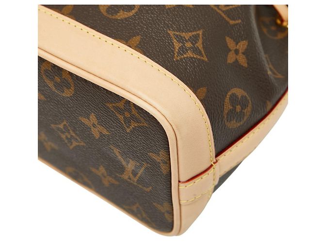 Noe Borsa Nano Noé Animogram Louis Vuitton x Sun Yitian Marrone Rosa - vista 6