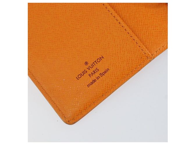 Cubierta de agenda Louis Vuitton en cuero Epi PM Naranja - vista 6
