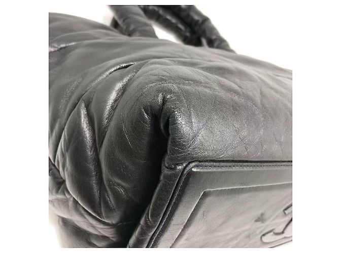Chanel Coco Cocoon Tote Bag aus schwarzem, gestepptem Lammleder. - Ansicht 2