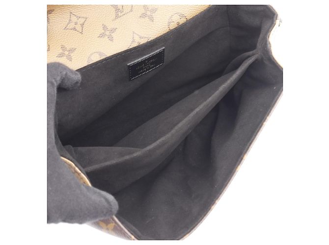 Borsa Pochette Metis MM Monogram Reverse Louis Vuitton Marrone Nero - vista 3