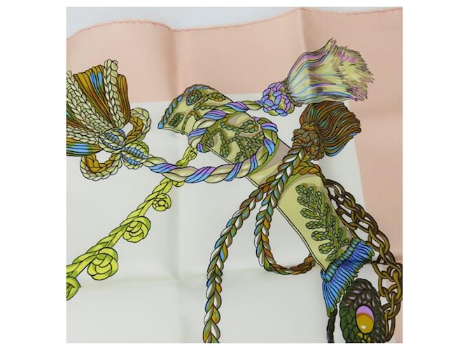 Hermès Le Timbalier Carré 90 Sciarpa Rosa Multicolore - vista 8