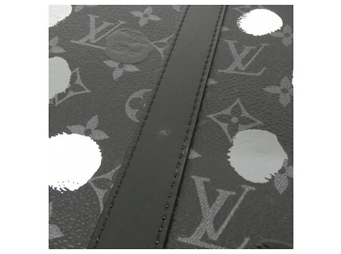 Borsa Sac Plat Monogram Eclipse di Louis Vuitton Nero - vista 3