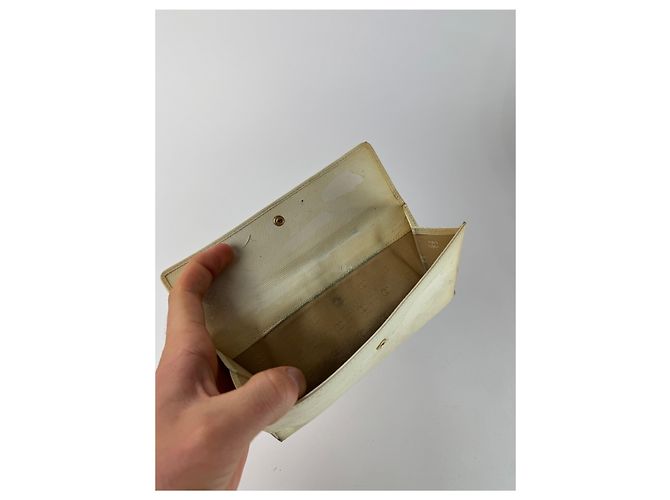 Vintage Chanel Leather Wallet White - view 7