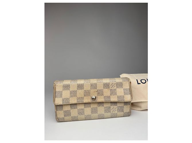 Vintage Louis Vuitton Damier Monogram Leather wallet white grey - view 8