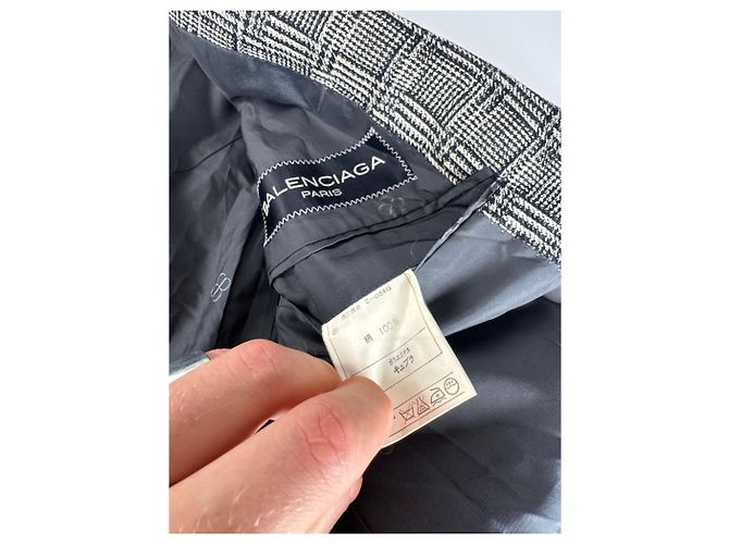 Vintage Balenciaga Karierter Wollblazer Grau Weiß Schwarz - Ansicht 7