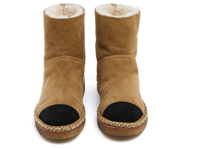 Botines Chanel de 2 tonos EU36 Clásicos 2 tonos Coco Neige Suede Chain Boots UK3.5 US6 Negro Beige - vista 3
