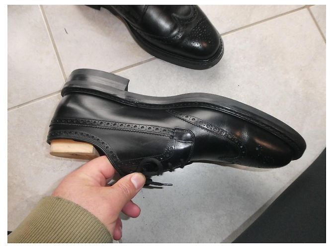 Scarpe Derby Grafton di Church's misura 9.5 44 con forme in cedro Nero - vista 2