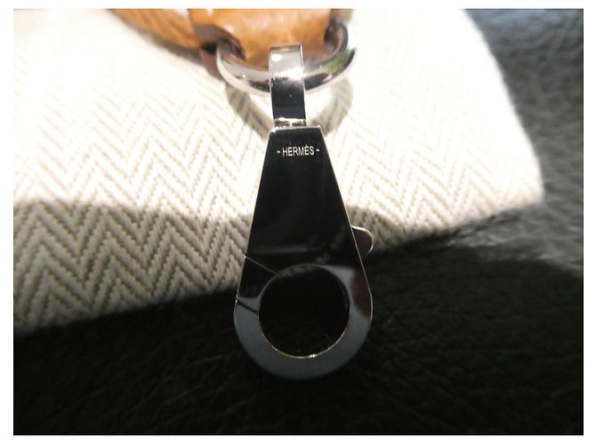 nova alça Hermès nunca usada em lona dourada comprimento 90cms Castanho claro - vista 2