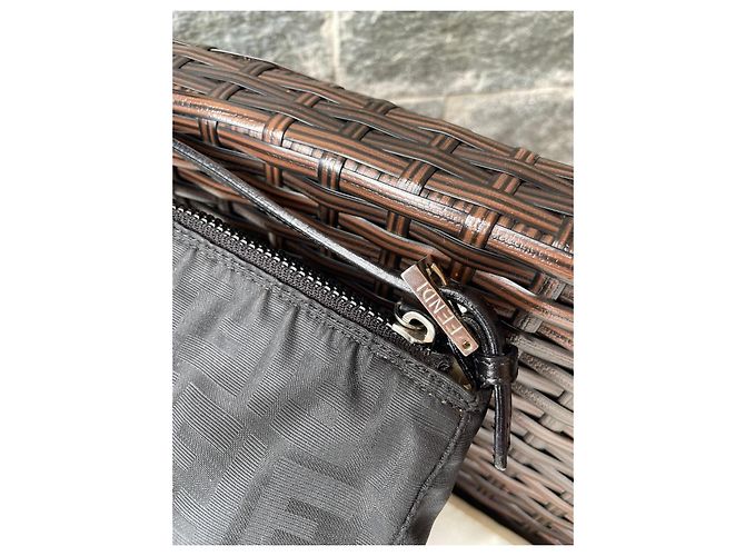 Borsa Fendi Baguette Mini Nera in Tessuto Nero - vista 6