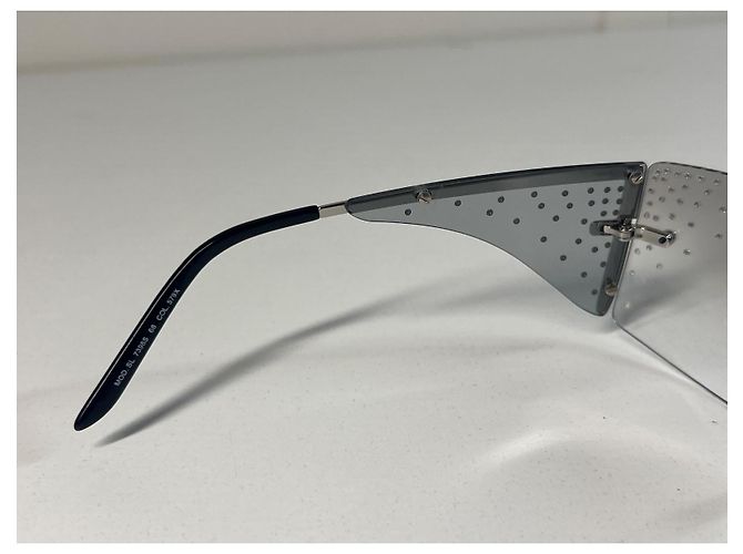Fendi Sonnenbrille aus Acryl - Ansicht 10