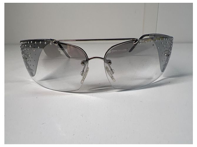 Fendi Sonnenbrille aus Acryl - Ansicht 2