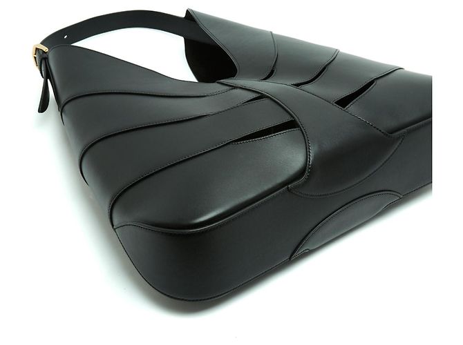 Bolsa Delta de Couro Preto Alaïa 2024 Como Nova com Pano de Poeira - vista 5