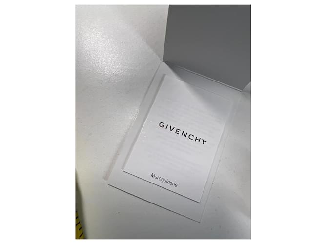 Pochette Givenchy - vista 17