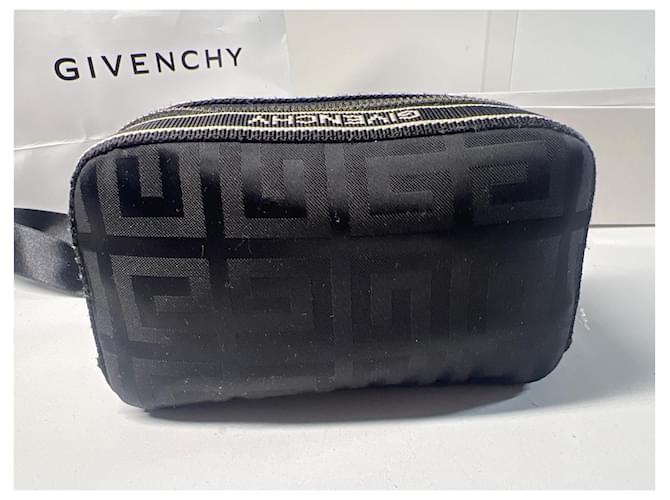Pochette Givenchy - vista 7