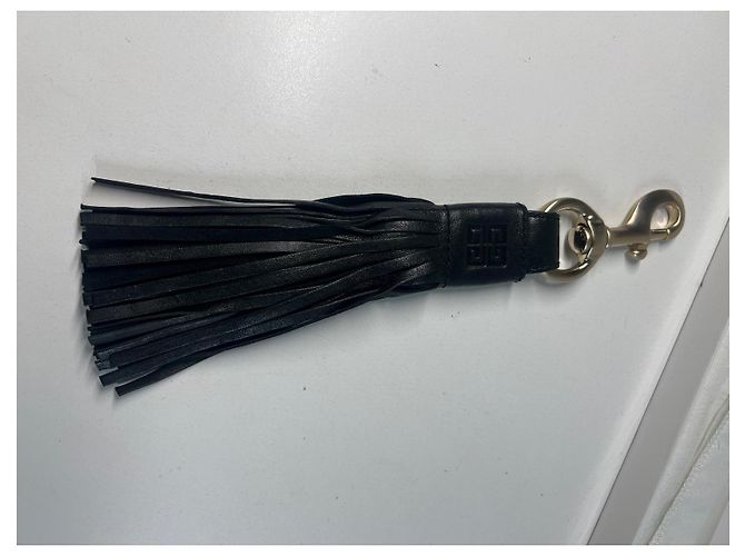 Givenchy Taschenanhänger aus schwarzem Leder - Ansicht 3