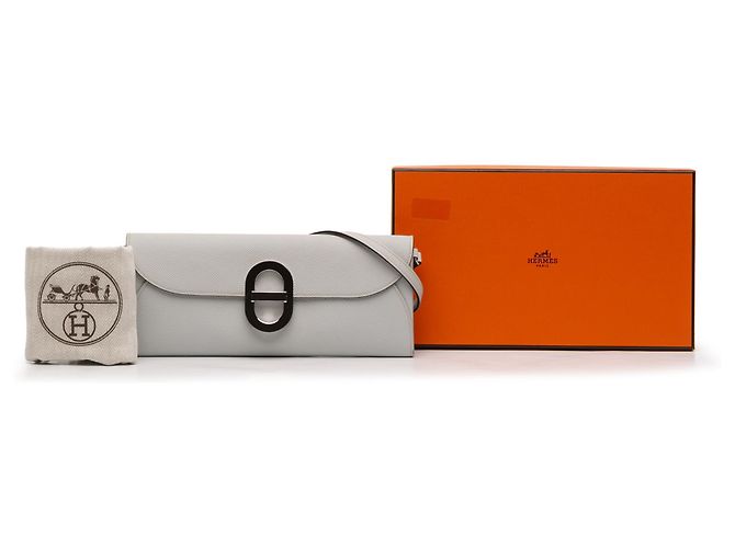 Portafoglio Hermès Maillon To Go in Epsom grigio Marrone - vista 11