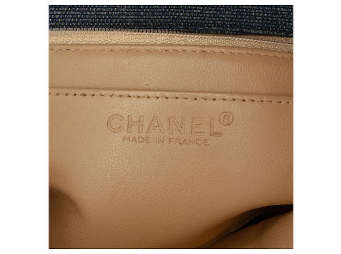 Chanel Blue Reissue 2.55 Borsa a tracolla in denim cioccolato con manico superiore - vista 5