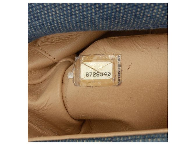 Chanel Blue Reissue 2.55 Borsa a tracolla in denim cioccolato con manico superiore - vista 6