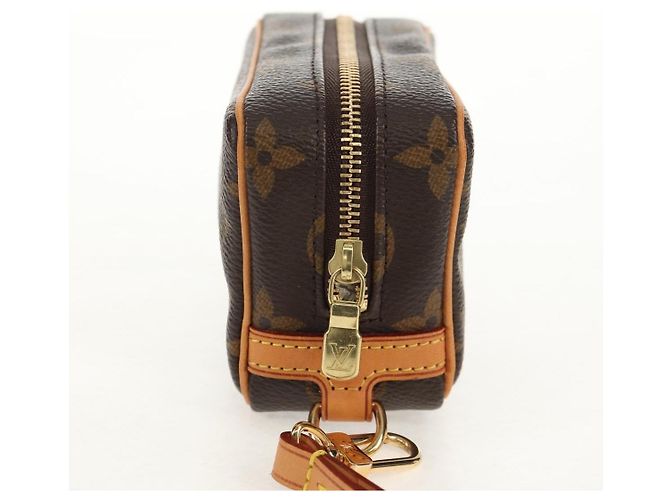 Pochete Wapity em Canvas Monogram Louis Vuitton Marrom - vista 4