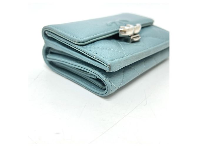 Chanel Hellblau Tri-Fold Geldbörse - Ansicht 5