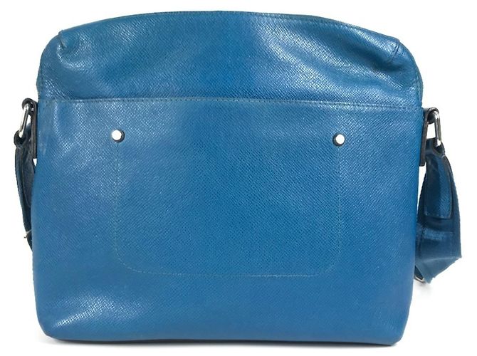 Bolso Mensajero PM Taiga Grigori Louis Vuitton Azul - vista 2