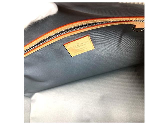 Borsa da Viaggio Keepall Bandoulière 50 Monogramma Specchio Louis Vuitton Argento - vista 13