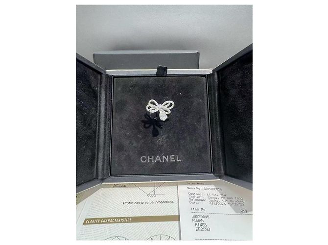 Anello fiocco di diamante Ruban di Chanel in oro 18K 1ct Argento - vista 2