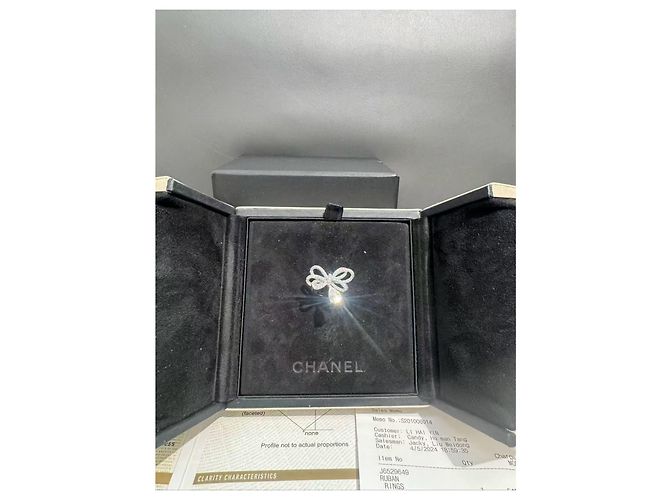 Anello fiocco di diamante Ruban di Chanel in oro 18K 1ct Argento - vista 3