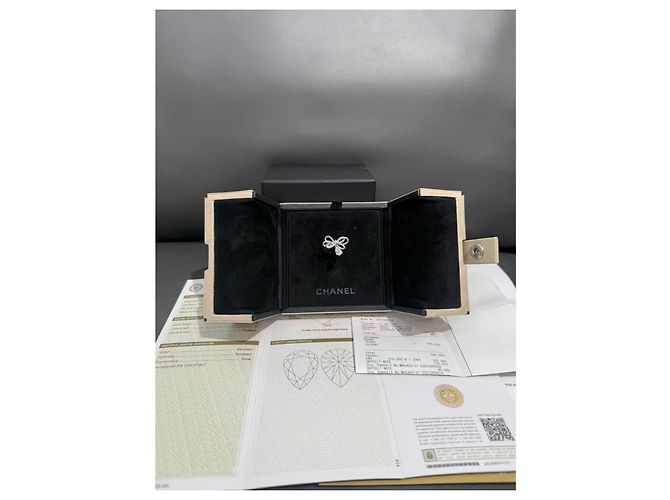 Anello fiocco di diamante Ruban di Chanel in oro 18K 1ct Argento - vista 4