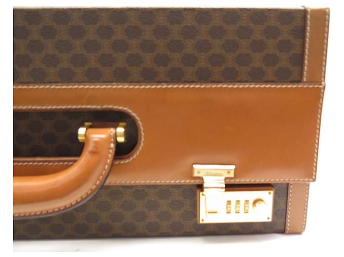 Céline MALLETTA VINTAGE CELINE IN CANVAS TRIOMPHE E PELLE VALIGETTA CON CODICE Marrone - vista 3