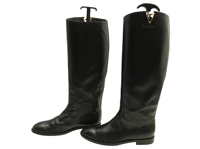 LOUIS VUITTON HERITAGE CAVALIERES SCHWARZE LEDERSTIEFEL MIT LV-LOGO 37 REITSTIEFEL - Ansicht 2