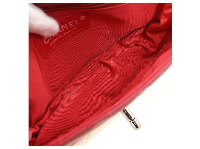 Chanel Hula Hoop Tasche aus gestepptem Lammleder mittel Rot - Ansicht 3