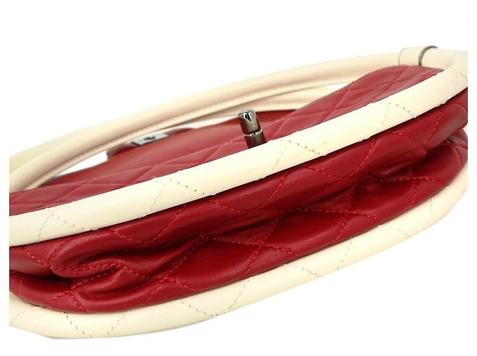 Chanel Hula Hoop Tasche aus gestepptem Lammleder mittel Rot - Ansicht 7