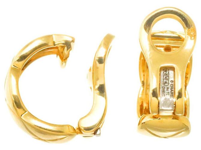 Chanel Coco Crush Clip Ohrringe aus 18K Gelbgold - Ansicht 3