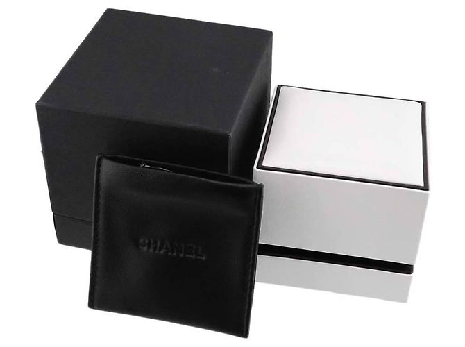 Chanel Coco Crush Clip Ohrringe aus 18K Gelbgold - Ansicht 8