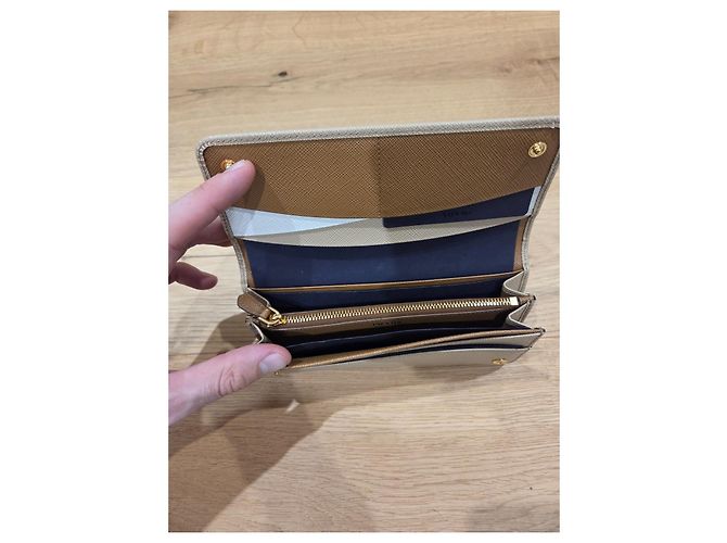 Prada Saffiano Leder Geldbörse Sand Caramel Karamell - Ansicht 3