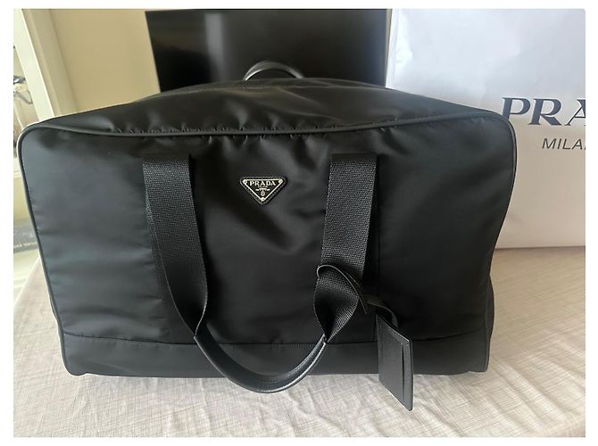 Borsone da viaggio Prada in nylon e pelle saffiano nero - vista 2