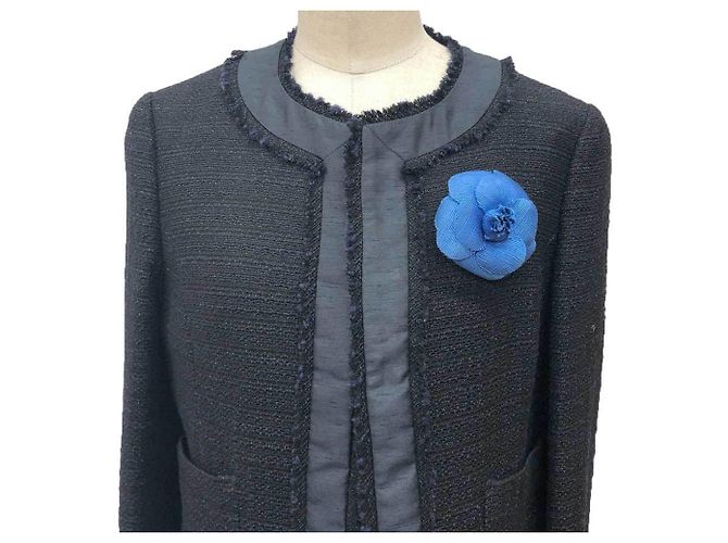Spilla Camelia di Chanel Blu - vista 2