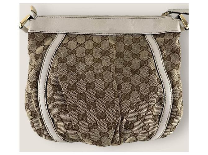 Bolsa mensageiro D ring Abbey pequena em lona GG Gucci Bege - vista 3