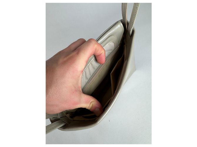Vintage Givenchy Lederhandtasche grau - Ansicht 3