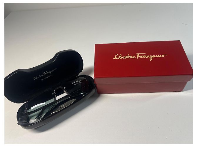 Gafas de sol Salvatore Ferragamo 1032 502/57 Verde Metal - vista 2