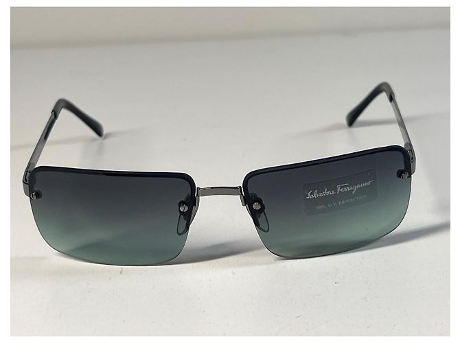 Gafas de sol Salvatore Ferragamo 1032 502/57 Verde Metal - vista 3