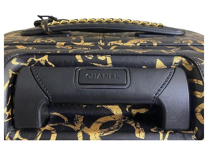 Borsa da viaggio trolley Chanel 19A Parigi New York Egitto Graffiti da portare Nero D'oro Gold hardware - vista 11