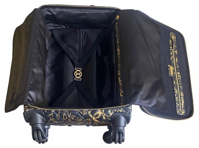 Borsa da viaggio trolley Chanel 19A Parigi New York Egitto Graffiti da portare Nero D'oro Gold hardware - vista 14