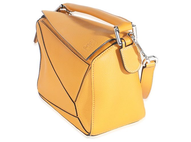 Borsa Puzzle Piccola in Pelle di Vitello Grana Gialla Loewe Giallo - vista 3