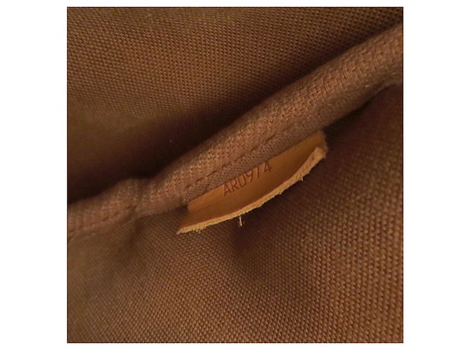 Borsa a Spalla Saumur 35 Louis Vuitton Marrone Monogramma - vista 8