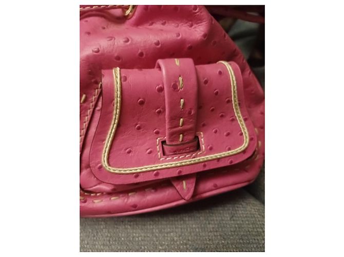 Lancel Borsa a secchiello in struzzo con manico dorato e charm. Rosa - vista 5